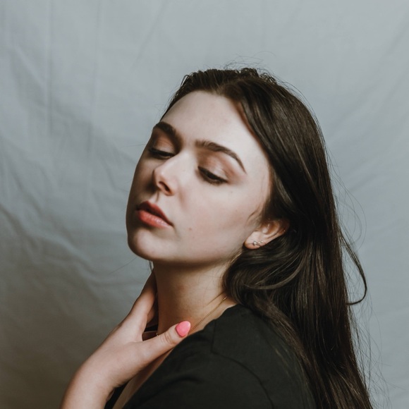 Meet your Posher, Michala - Picture 1 of 1